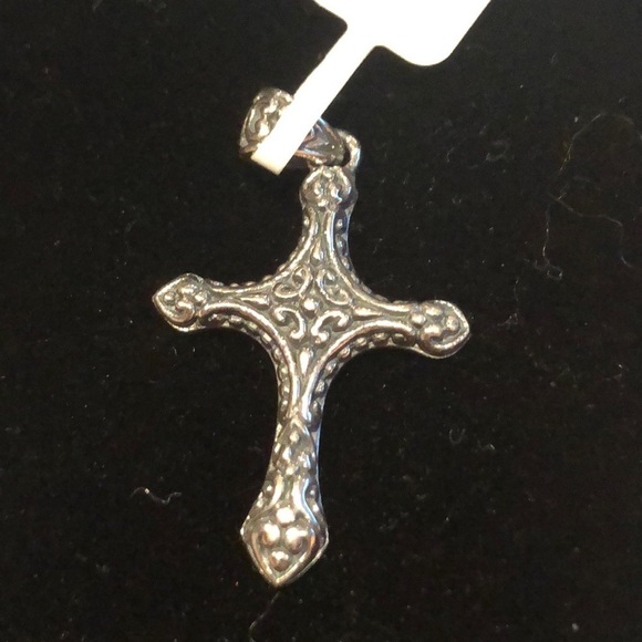 FANCY Sterling Silver Cross - Picture 3 of 11